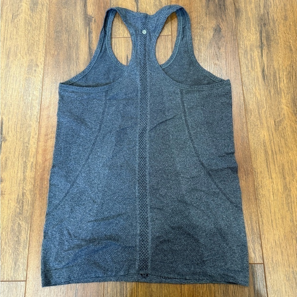 Lululemon Swiftly Tech Racerback - Picture 4 of 4